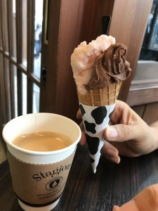 有馬温泉　有馬ジェラテリアスタジオーネ　食べる　ジェラート